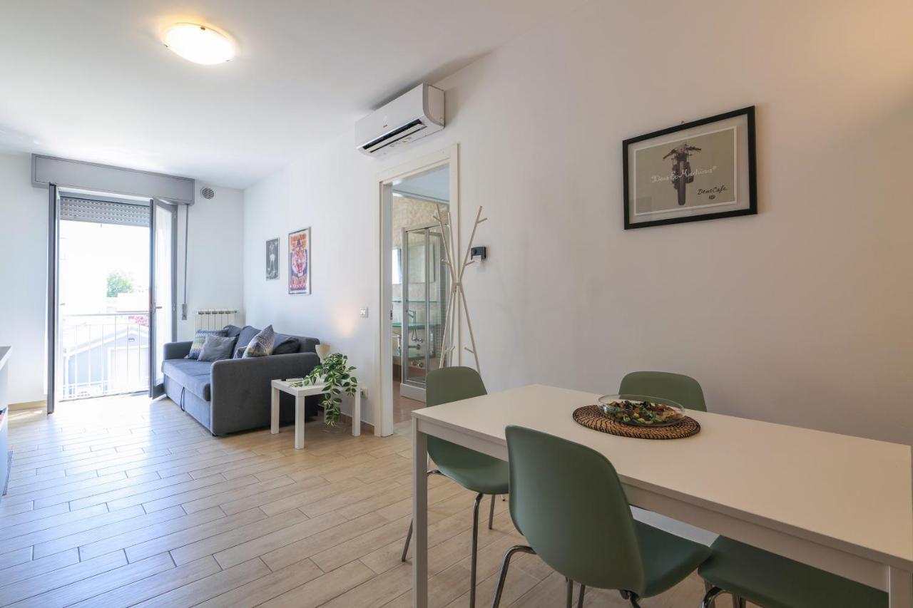 Apartamento Primopiano - Bonomi Milán Exterior foto