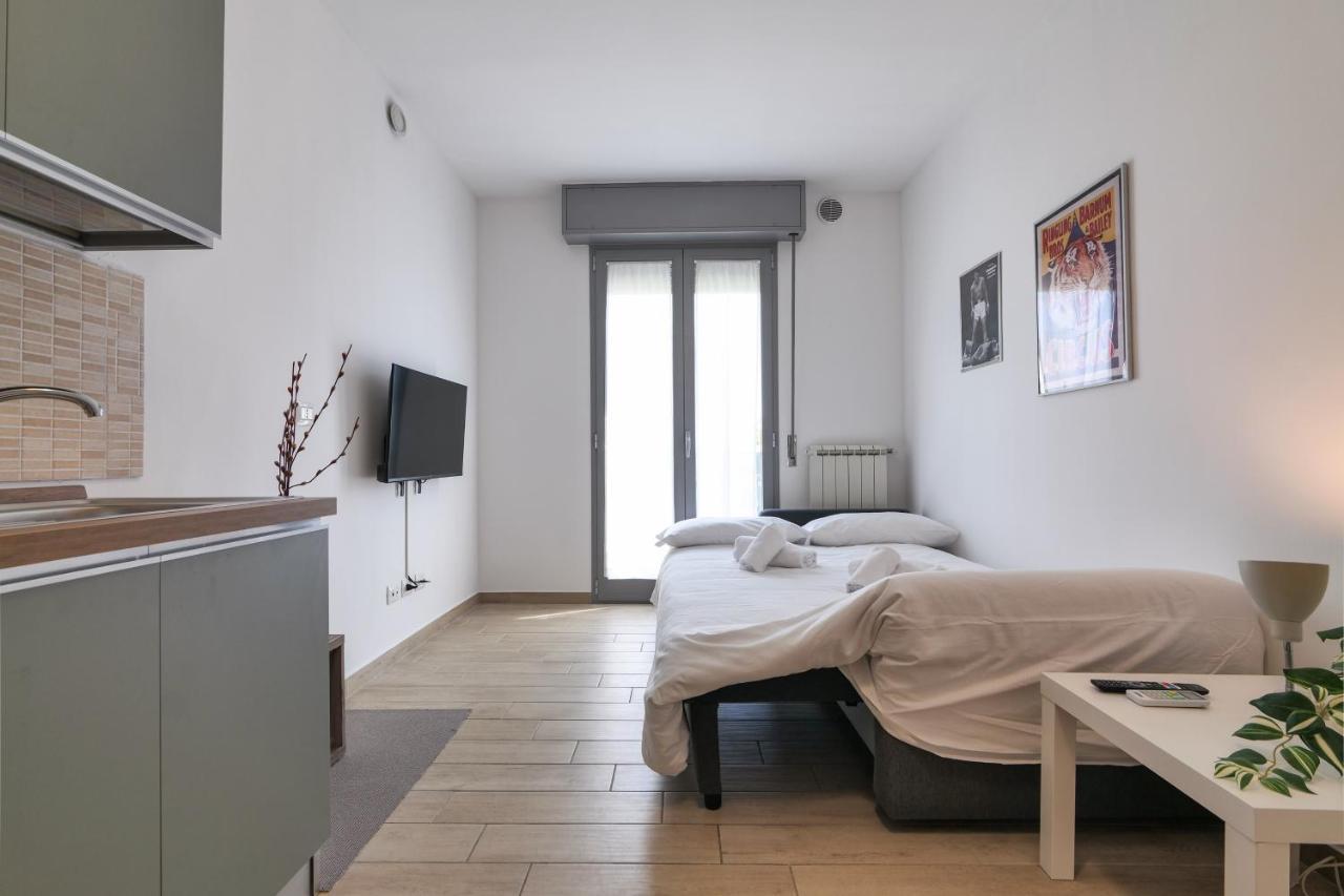 Apartamento Primopiano - Bonomi Milán Exterior foto