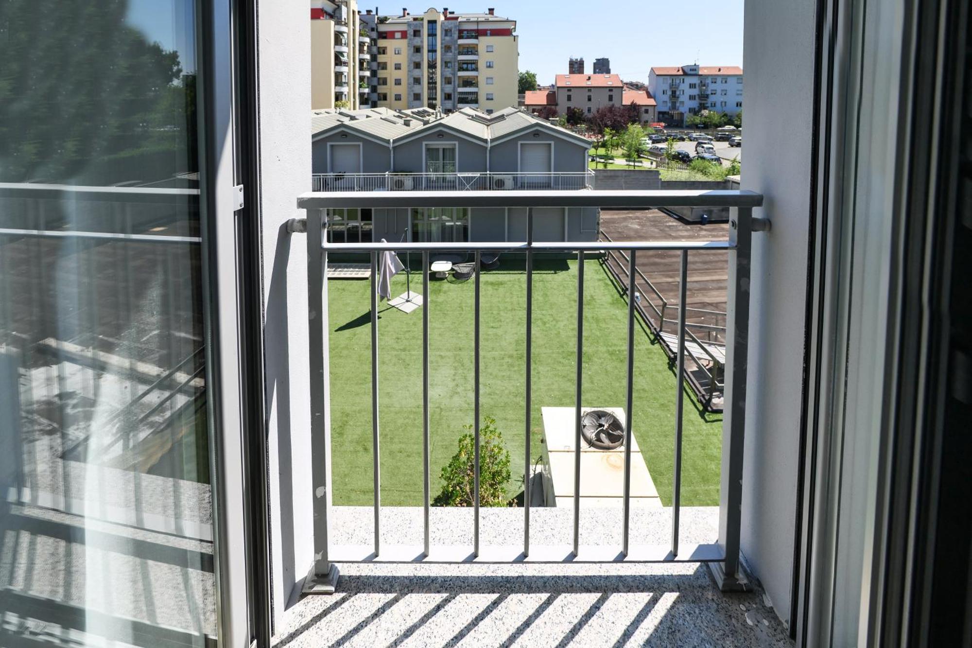 Apartamento Primopiano - Bonomi Milán Exterior foto